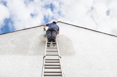 Peinture extérieure à Ligré — façades et ravalement